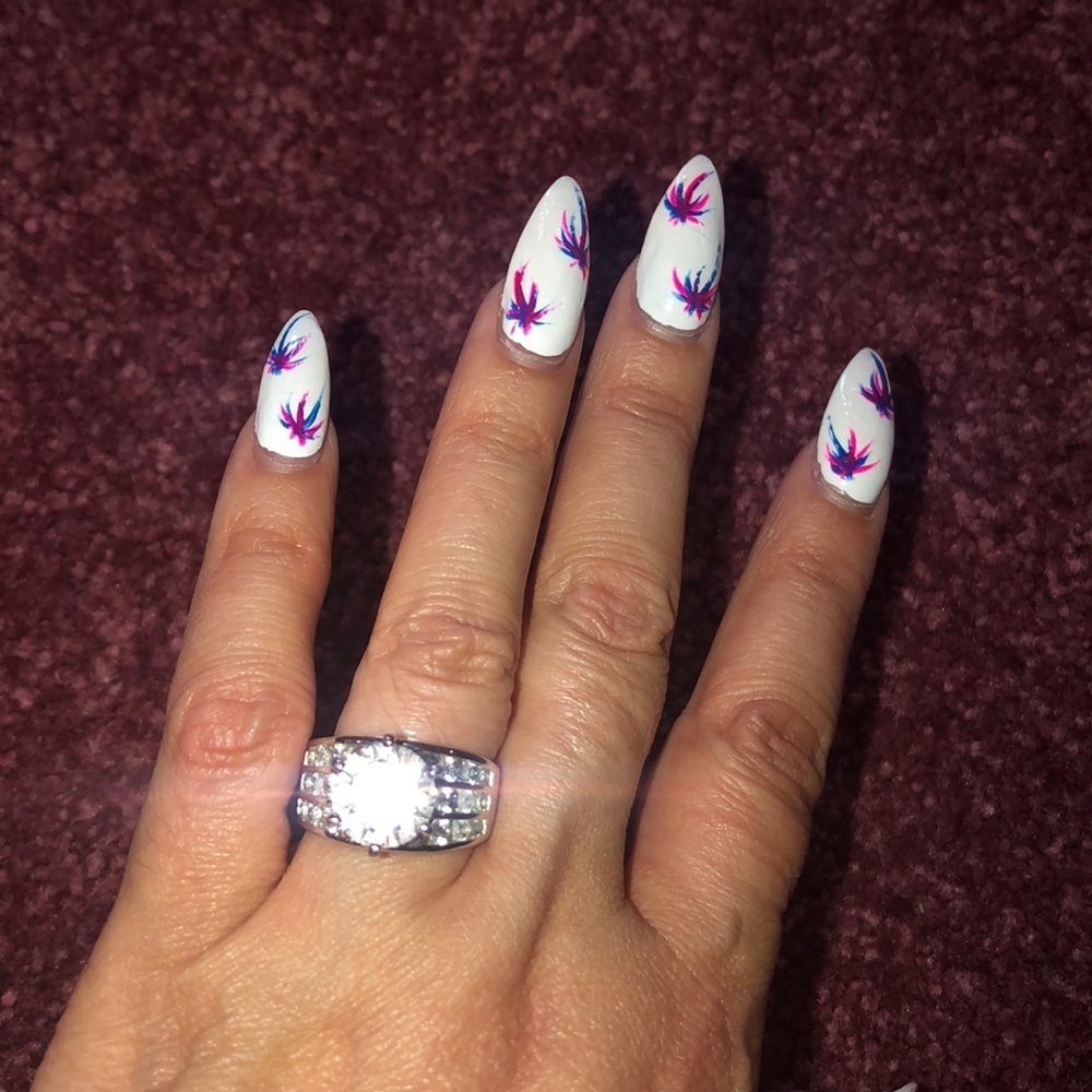 Gorgeous Statement Ring - image 3